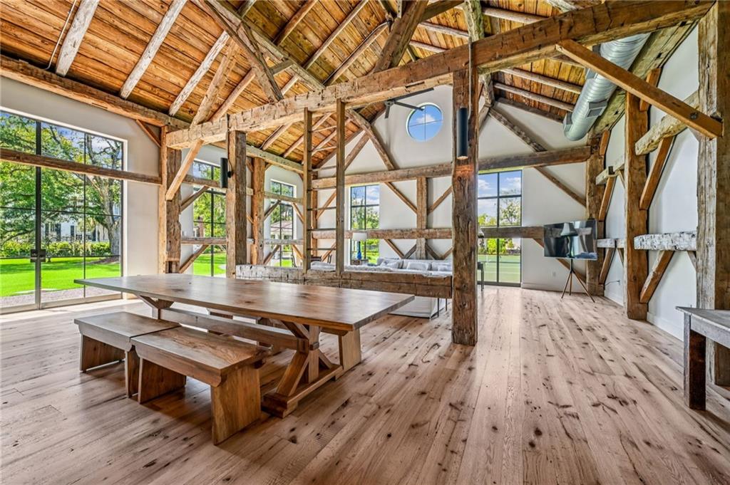 622 S AMERICA Street