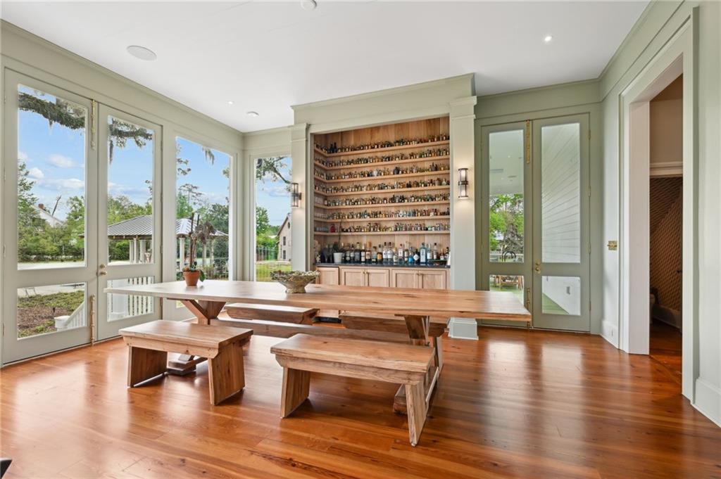 622 S AMERICA Street