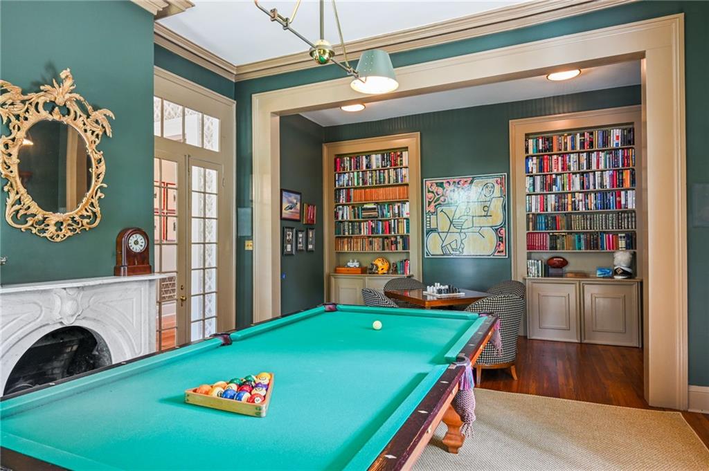 622 S AMERICA Street