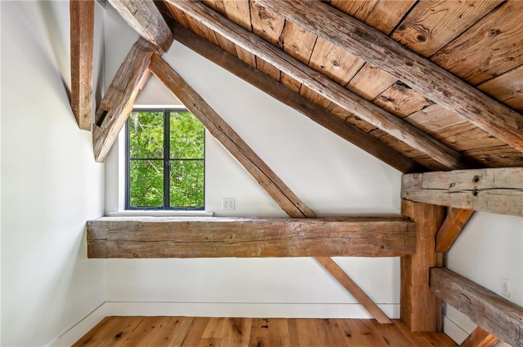 622 S AMERICA Street