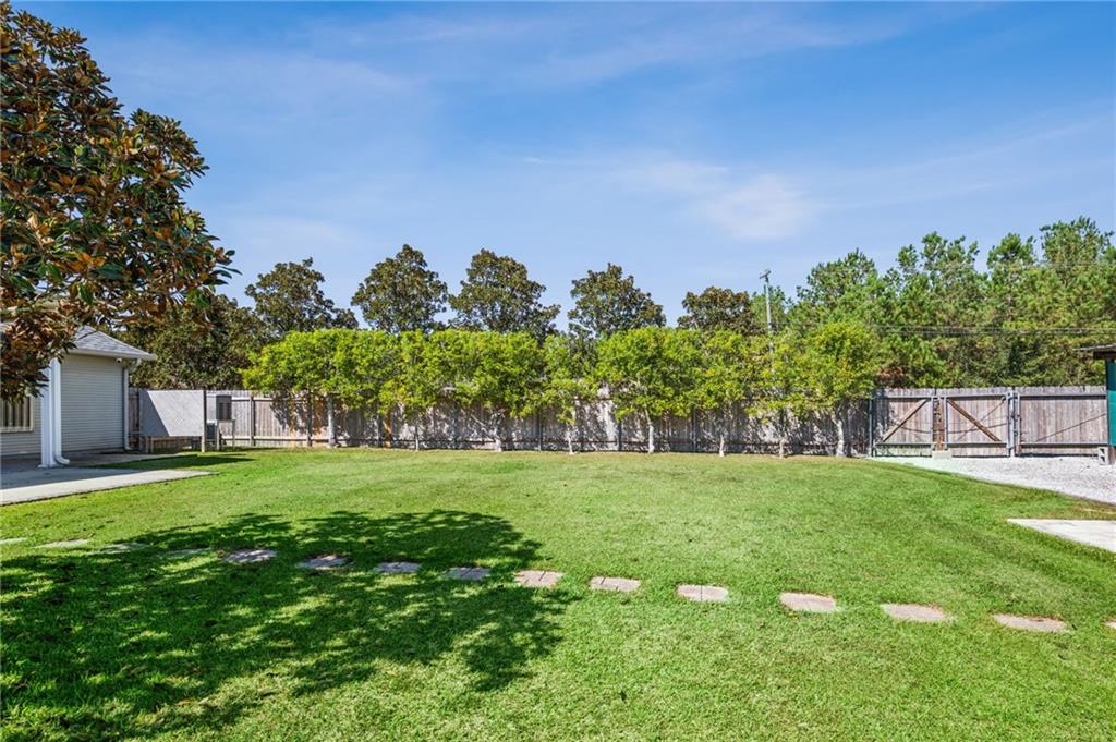 101 DIANNA Court