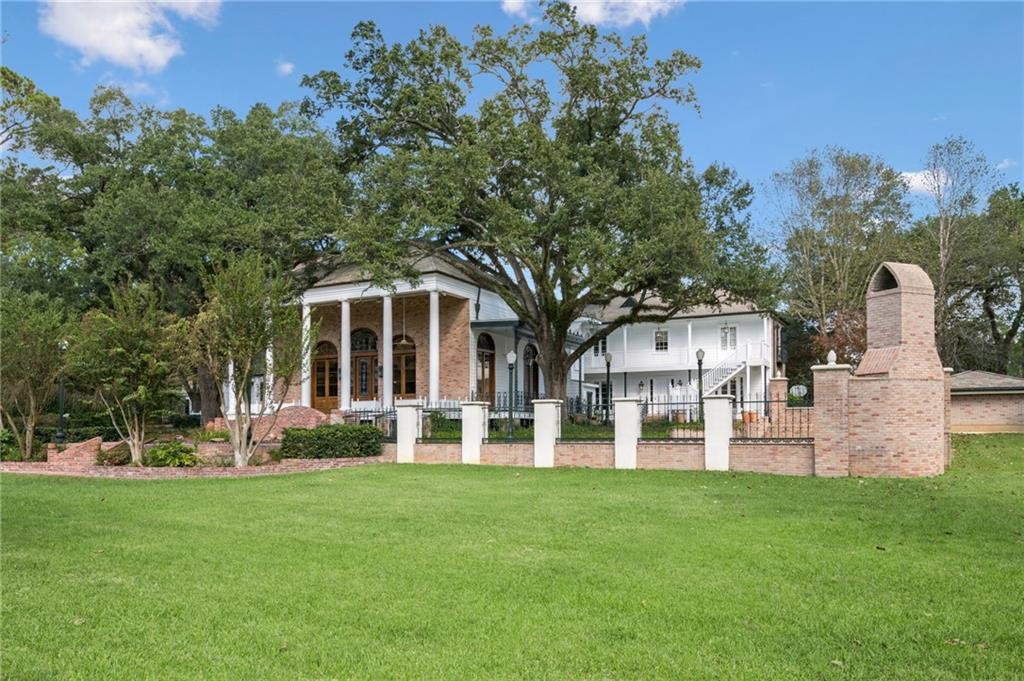 1218 FOUNDERS Drive