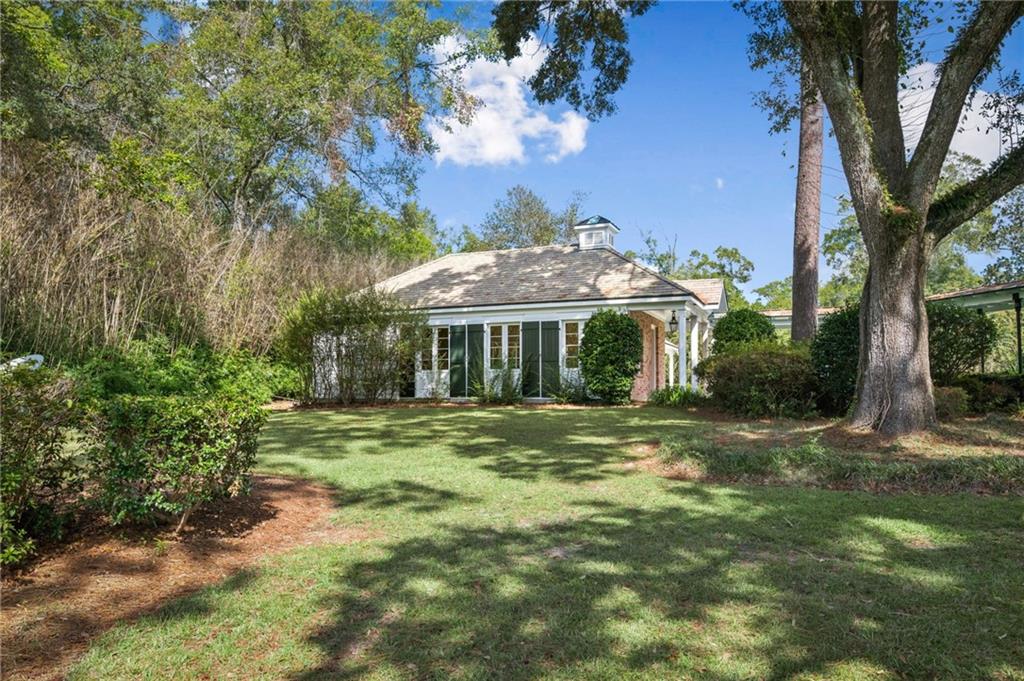 1218 FOUNDERS Drive