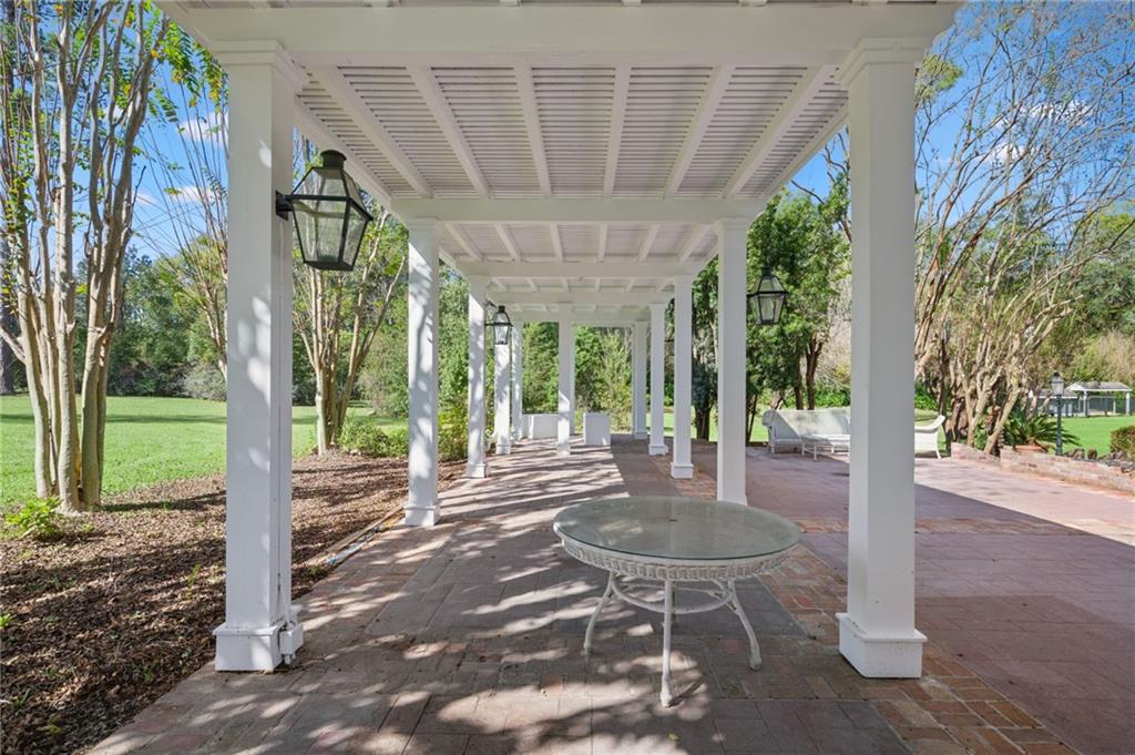1218 FOUNDERS Drive
