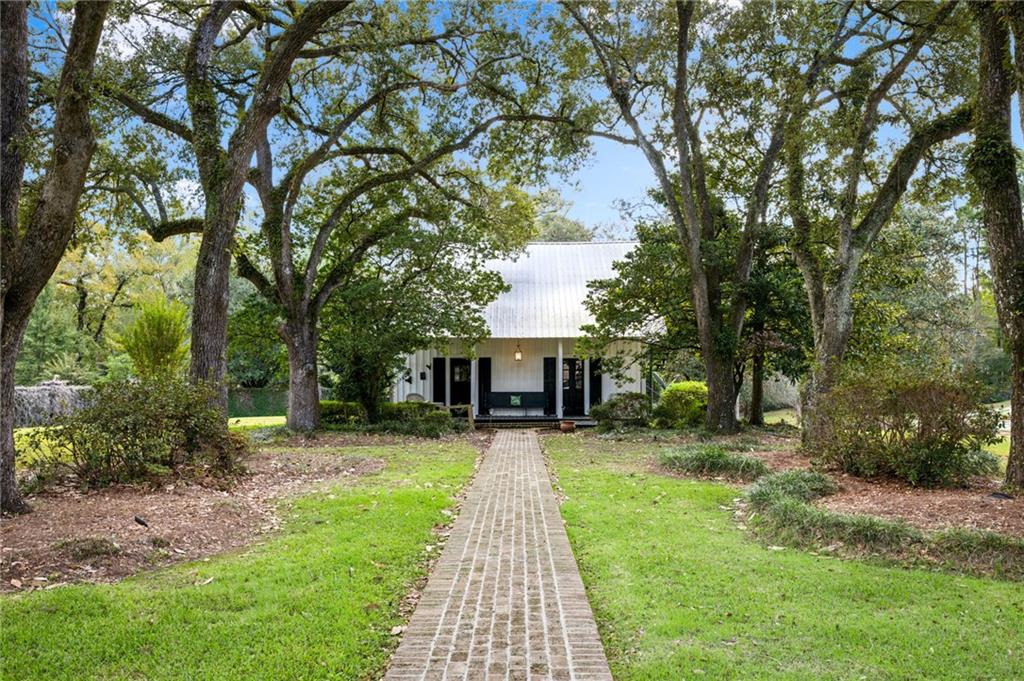 1218 FOUNDERS Drive