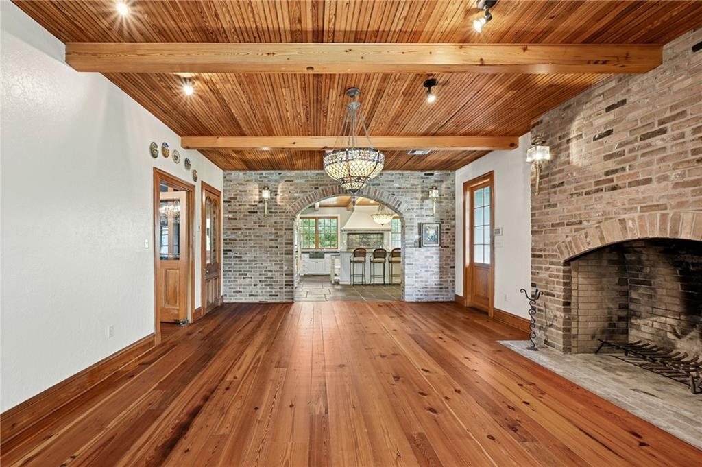 1218 FOUNDERS Drive