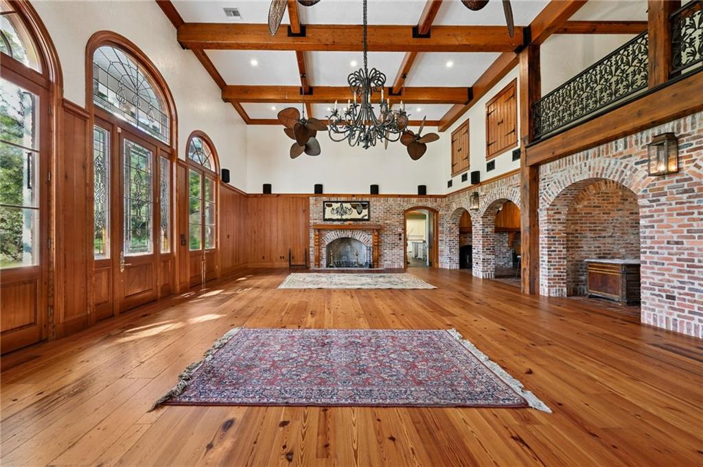 1218 FOUNDERS Drive