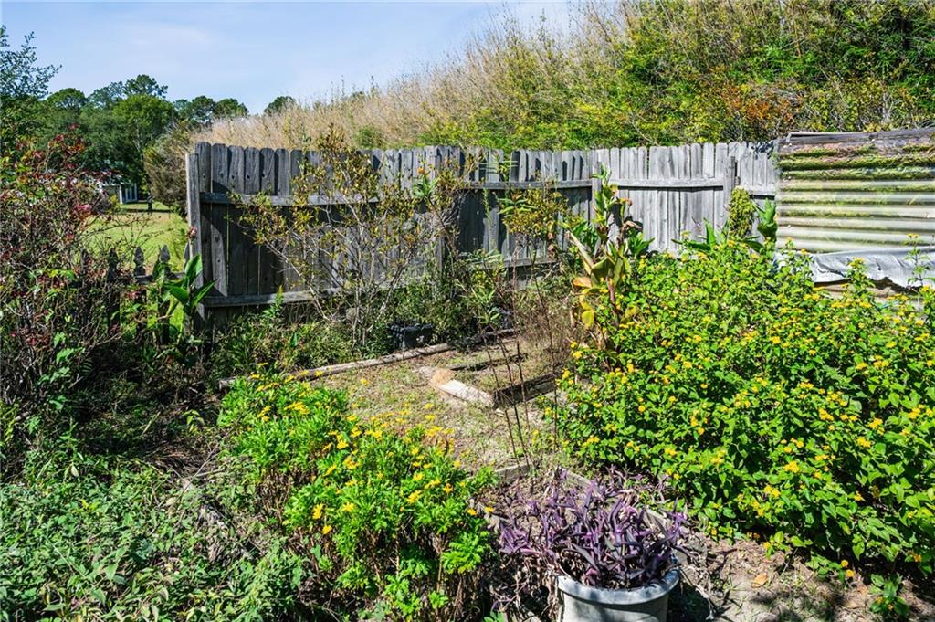 22095 HIGHWAY 40 Highway