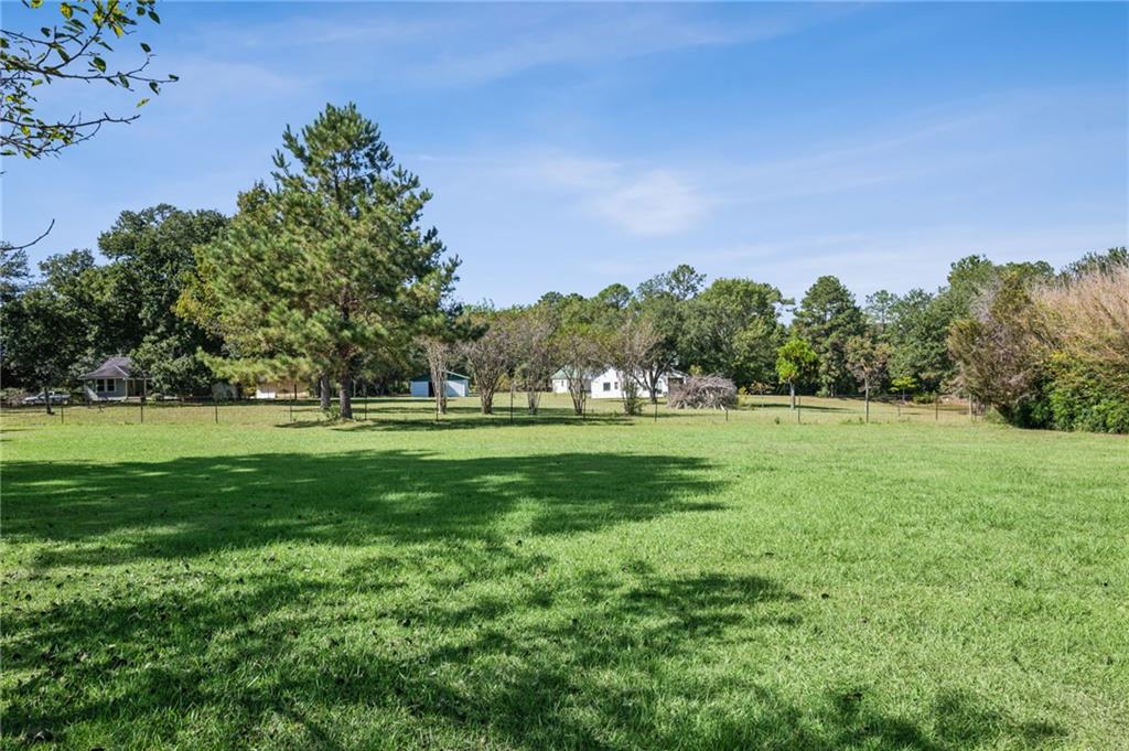 22095 HIGHWAY 40 Highway