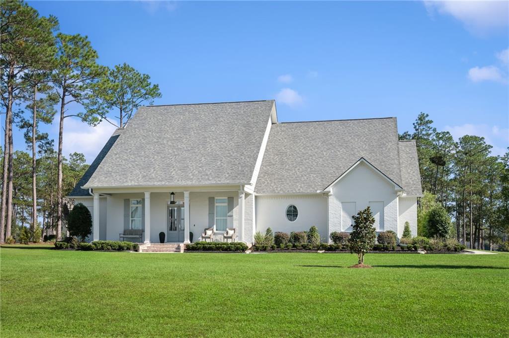 972 CAMPHILL Drive