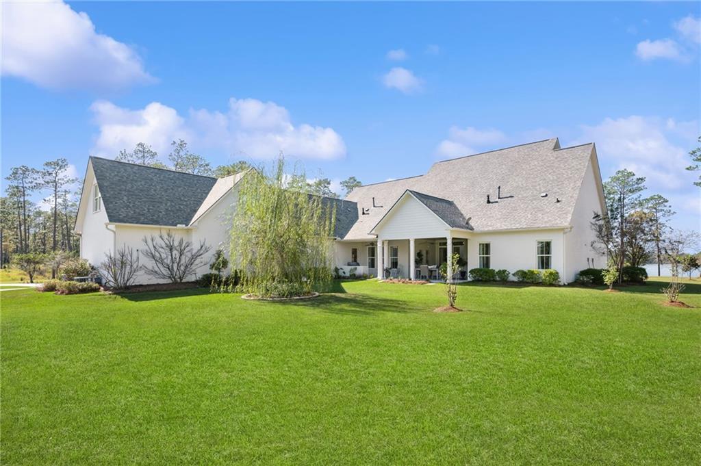 972 CAMPHILL Drive