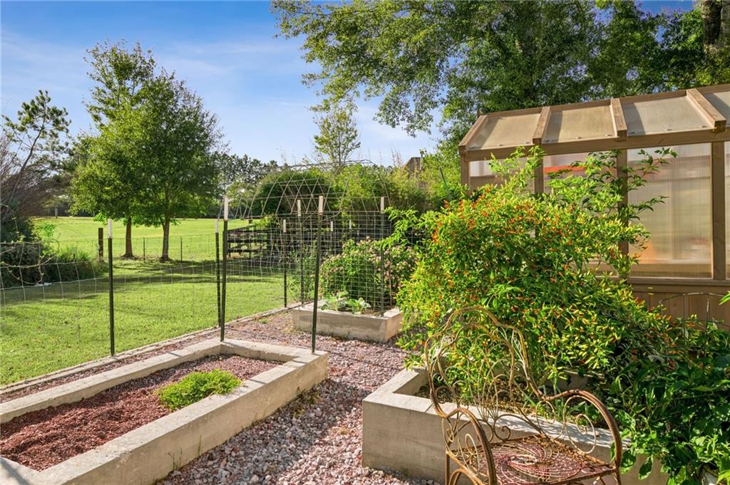 50124 LOUISIANA POLO FARMS EAST Boulevard