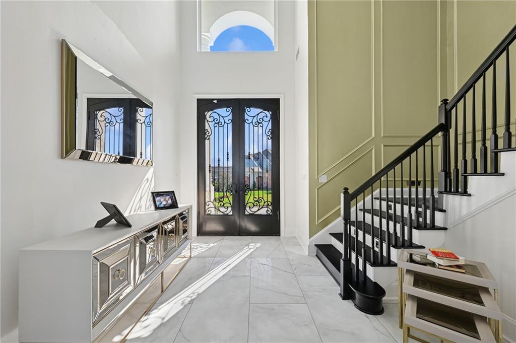 501 LOGAN ISLAND Court