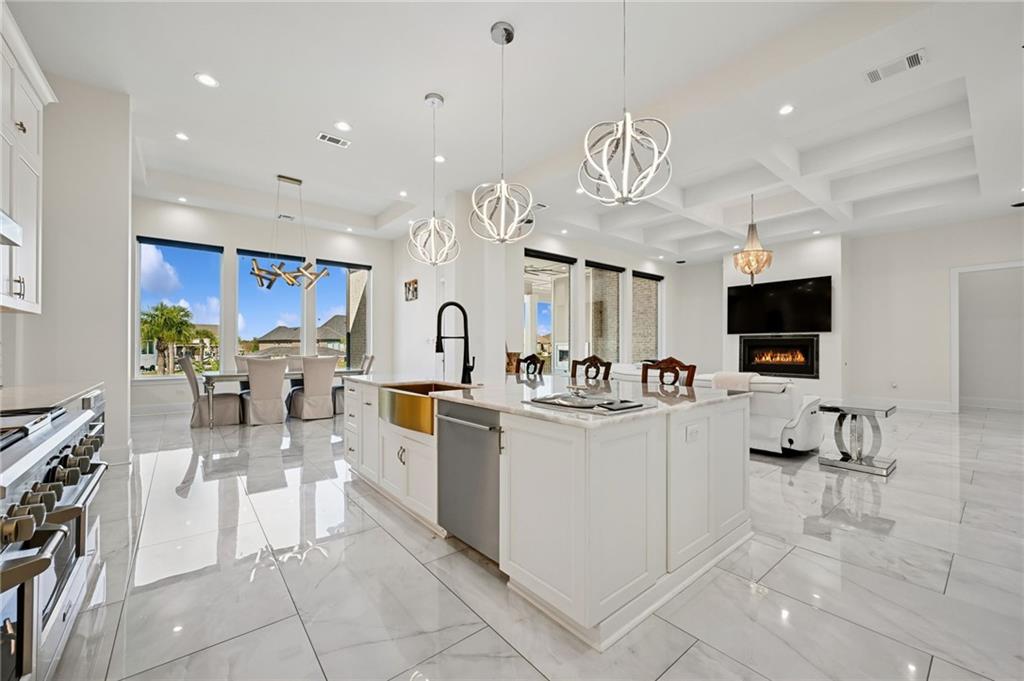 501 LOGAN ISLAND Court