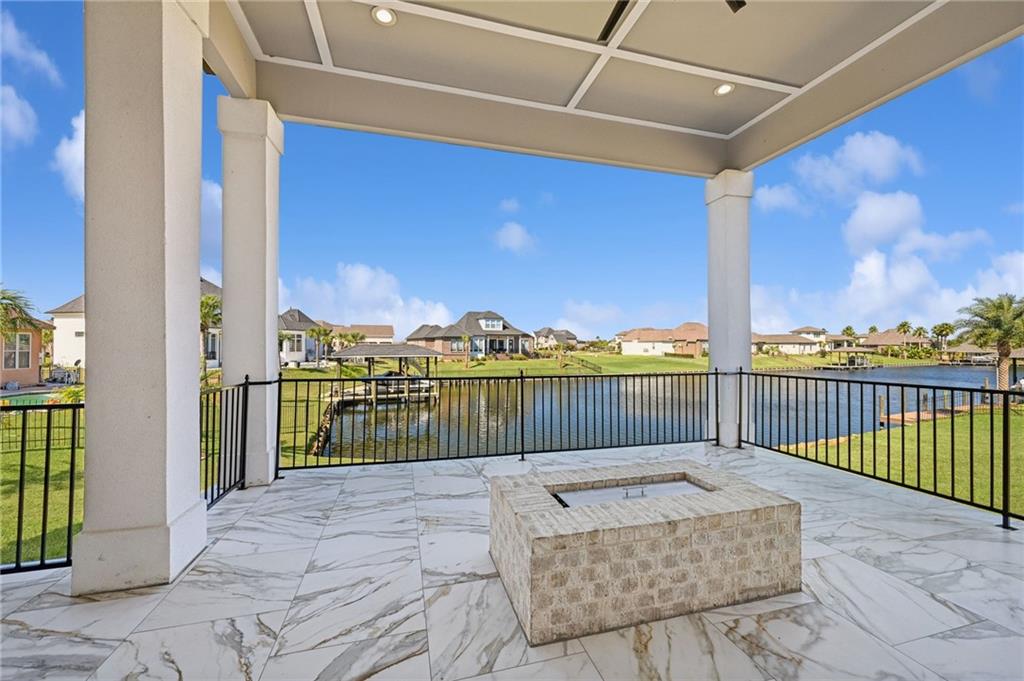 501 LOGAN ISLAND Court