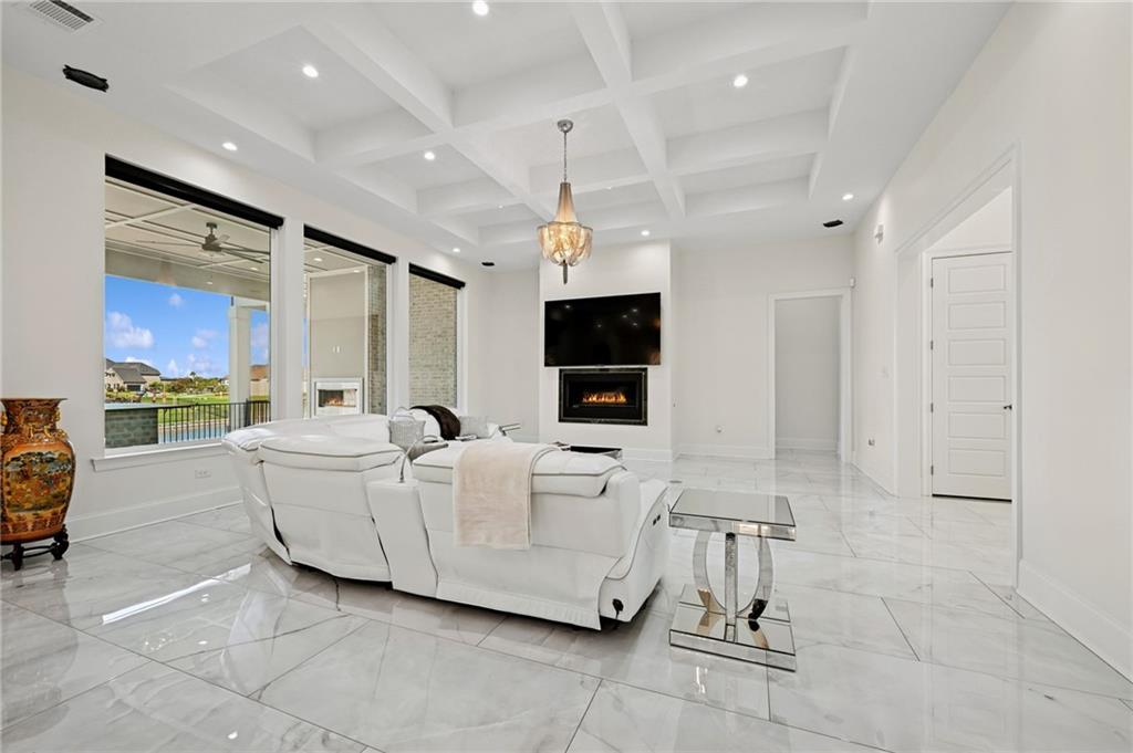 501 LOGAN ISLAND Court