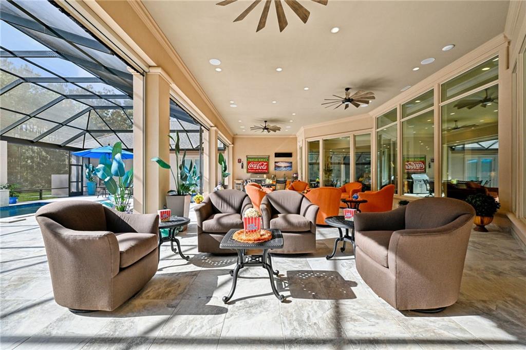 500 OAK TREE Court