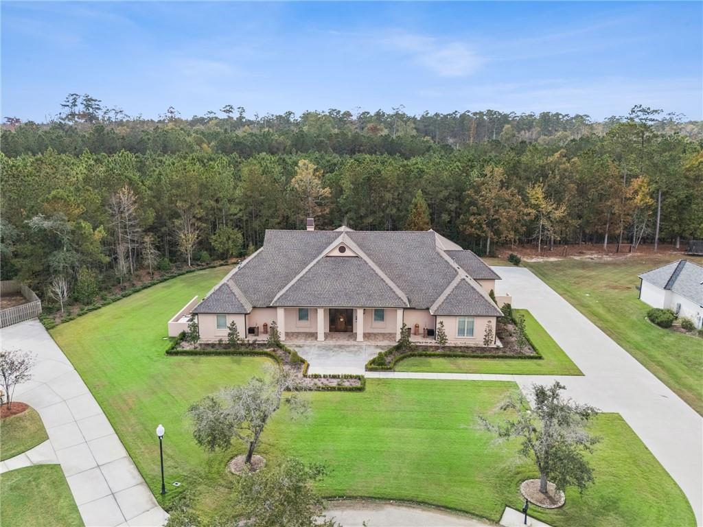 500 OAK TREE Court