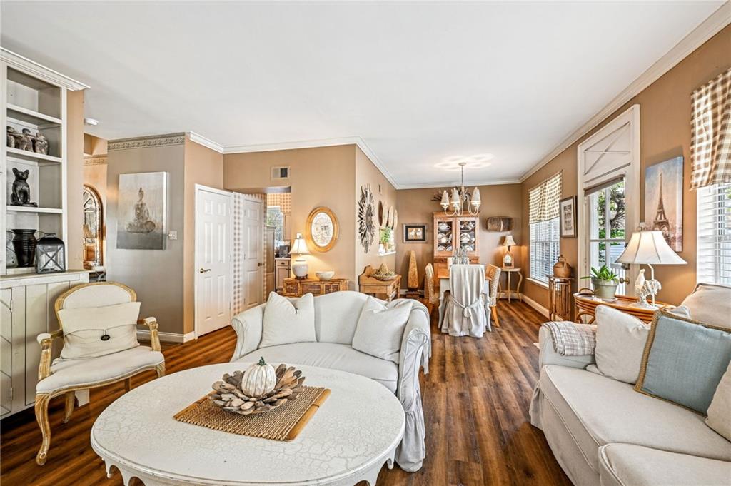 700 COVINGTON POINT Drive