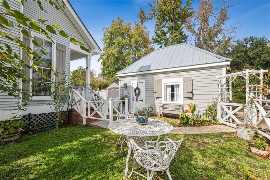 700 COVINGTON POINT Drive