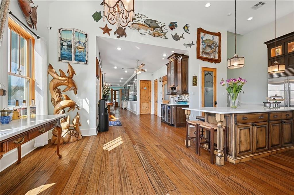 124 LAFITTE ST Street