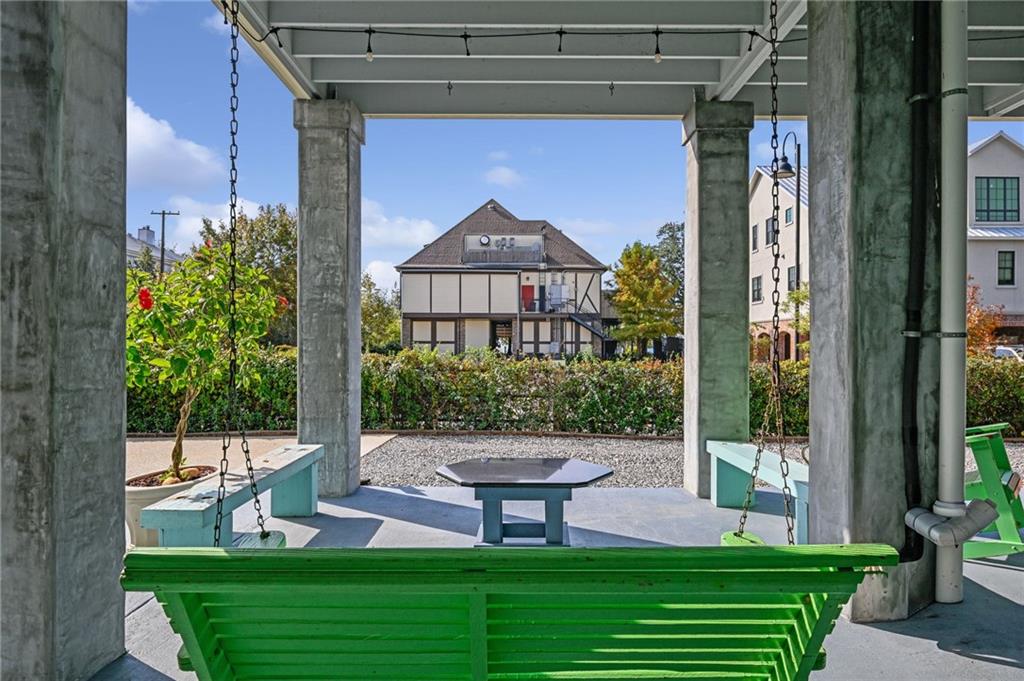 124 LAFITTE ST Street