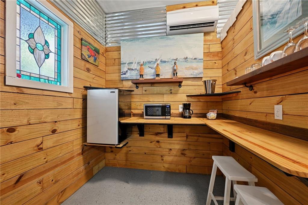 124 LAFITTE ST Street