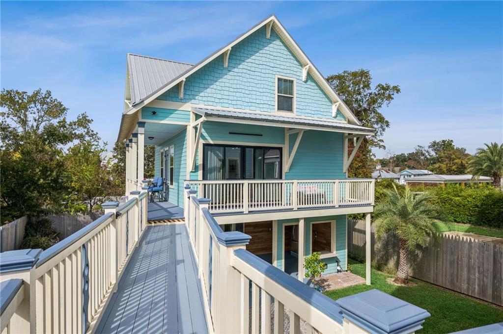 124 LAFITTE ST Street