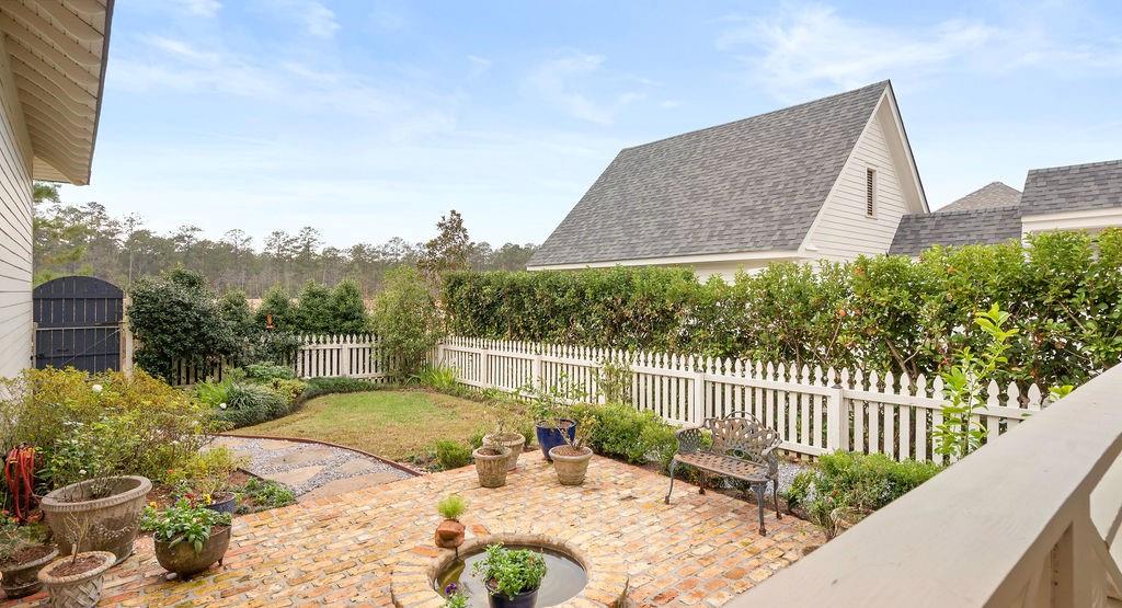 909 TEZCUCCO Court