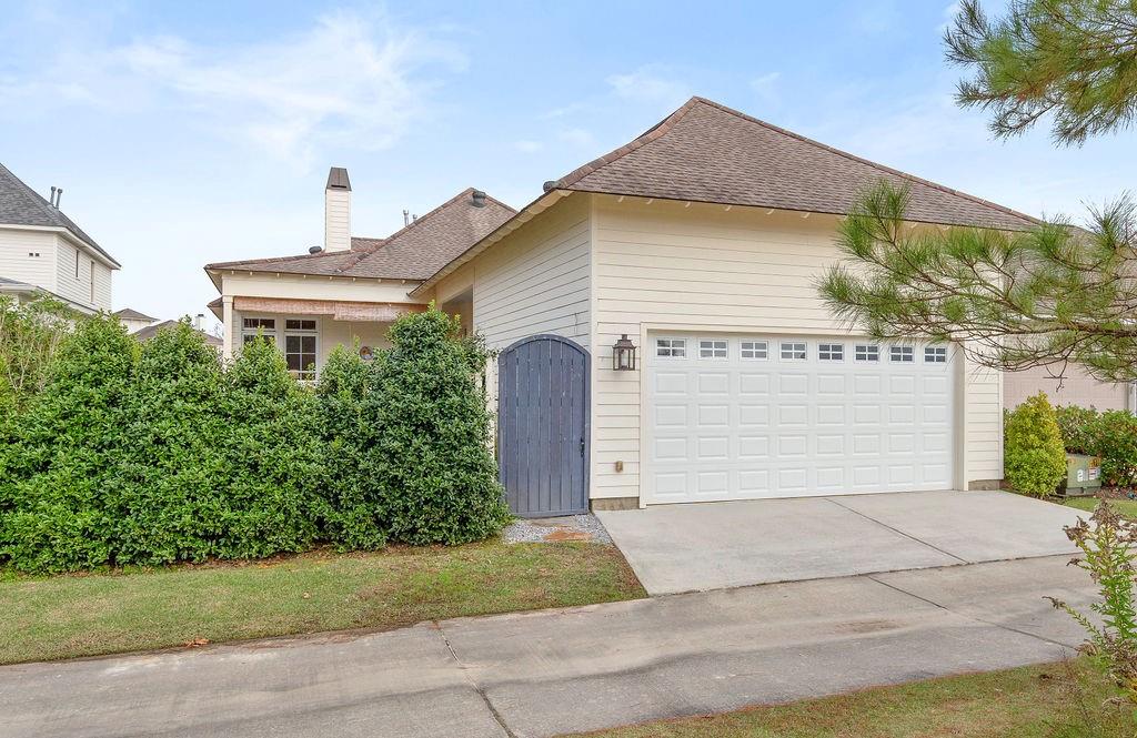 909 TEZCUCCO Court