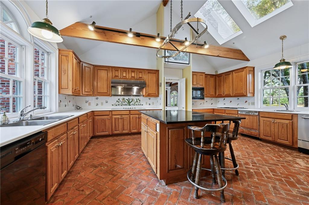 87274 HIGHWAY 25 Highway