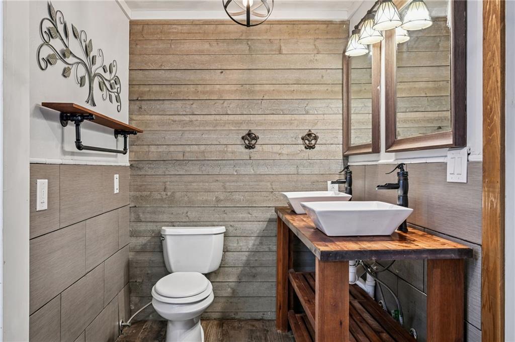 23375 LOWE DAVIS Road