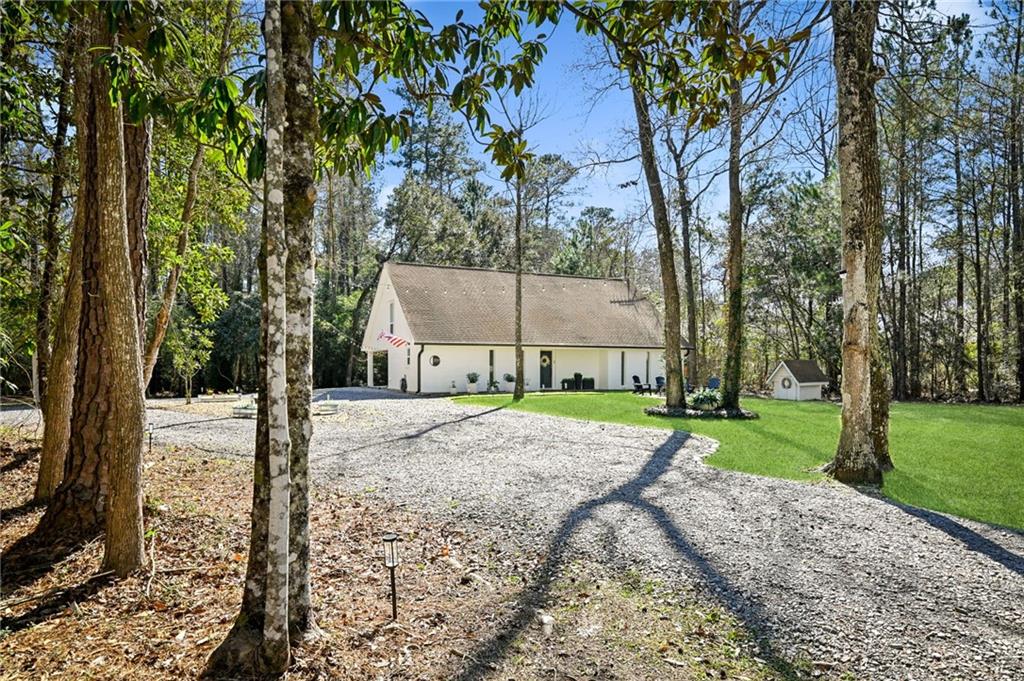 22228 RUE COQUILLE None