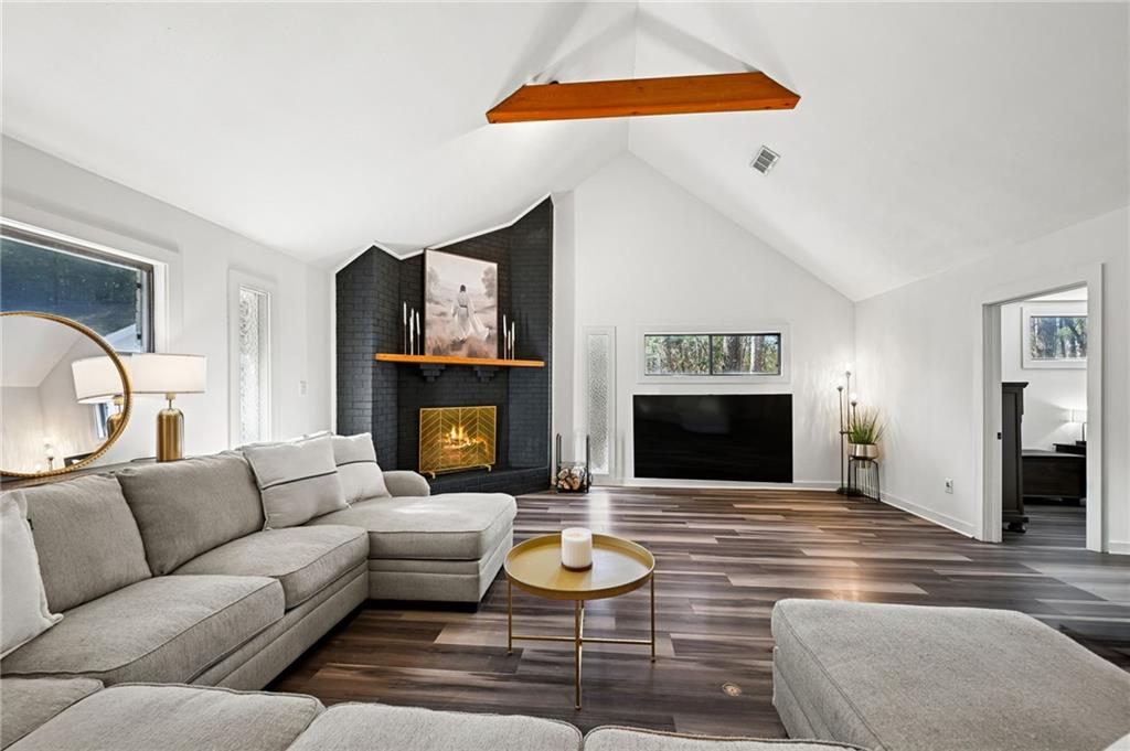 22228 RUE COQUILLE None