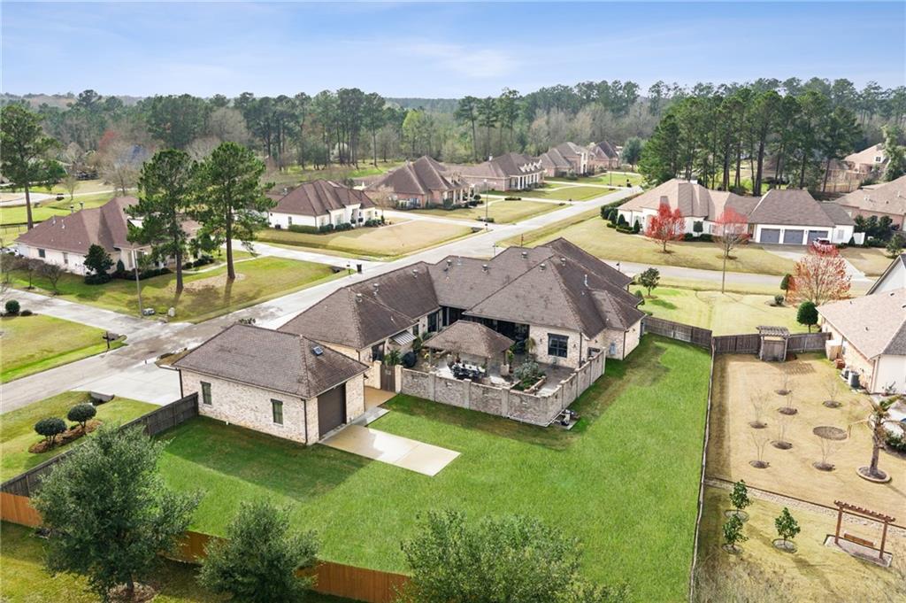 500 TALLOW TREE Drive