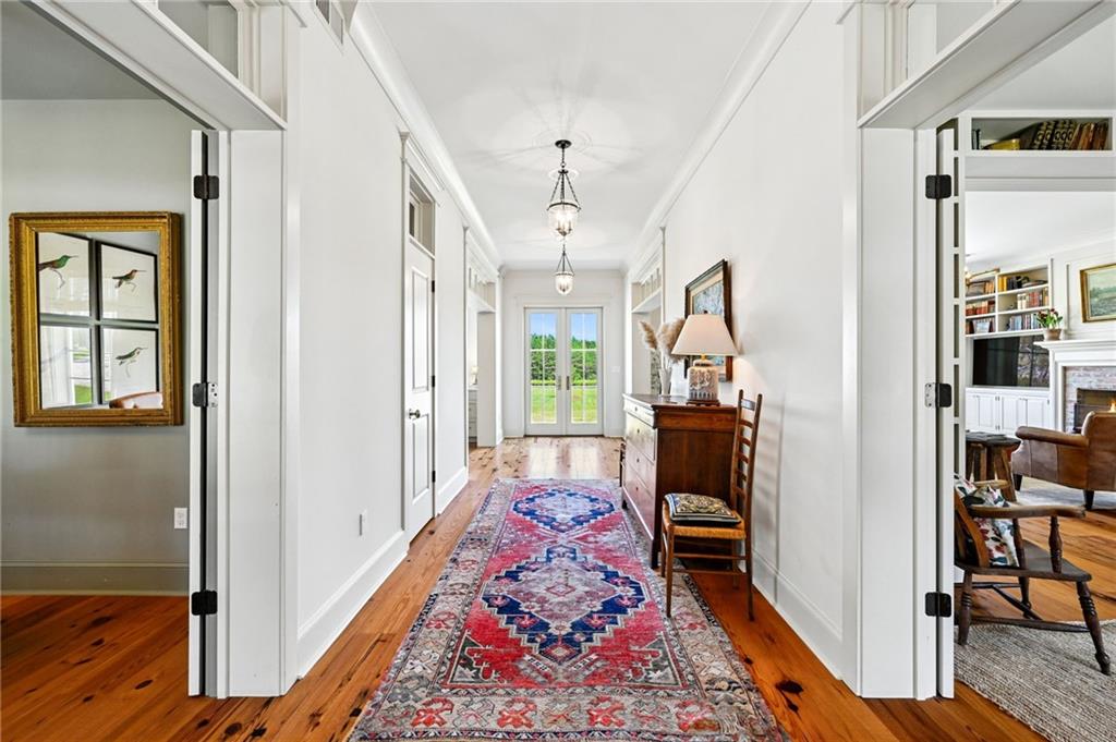 281 SHENANDOAH Lane