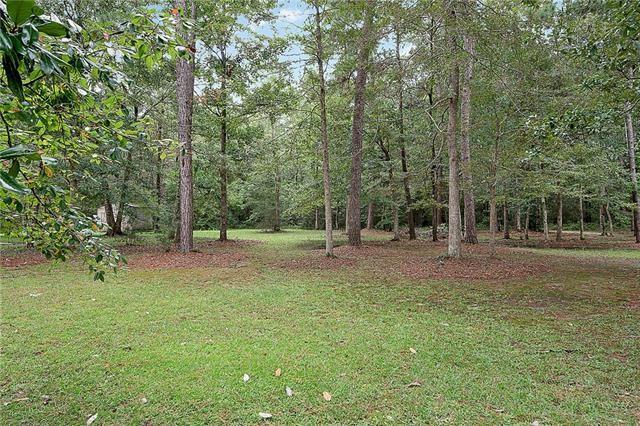 88 N DOGWOOD Drive