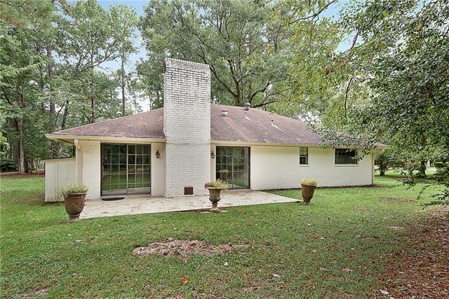 88 N DOGWOOD Drive