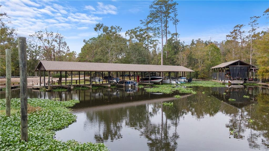 23 BRADY ISLAND Lane