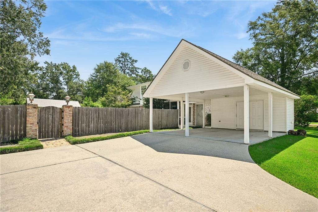 1015 S LOUISIANA Street