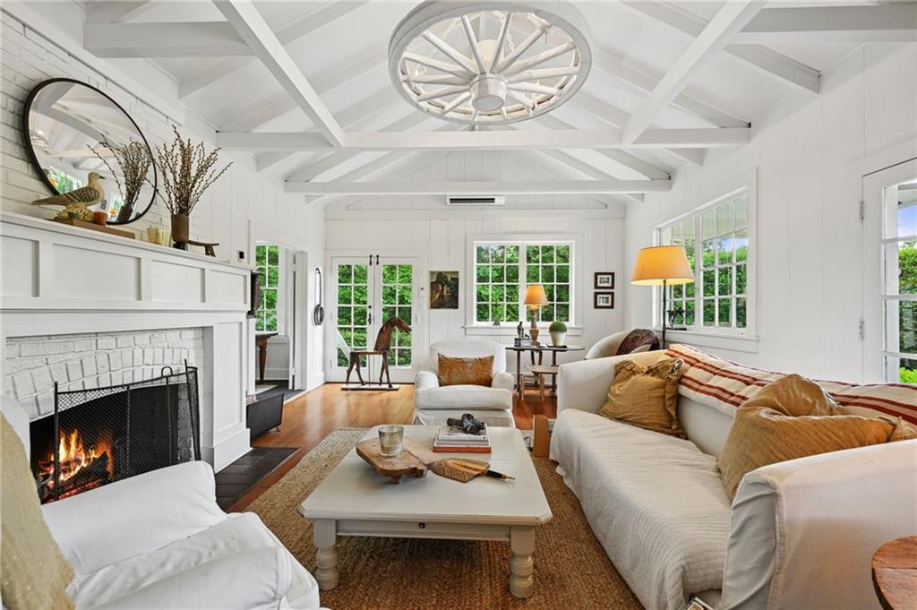 13 SWEET OLIVE Lane