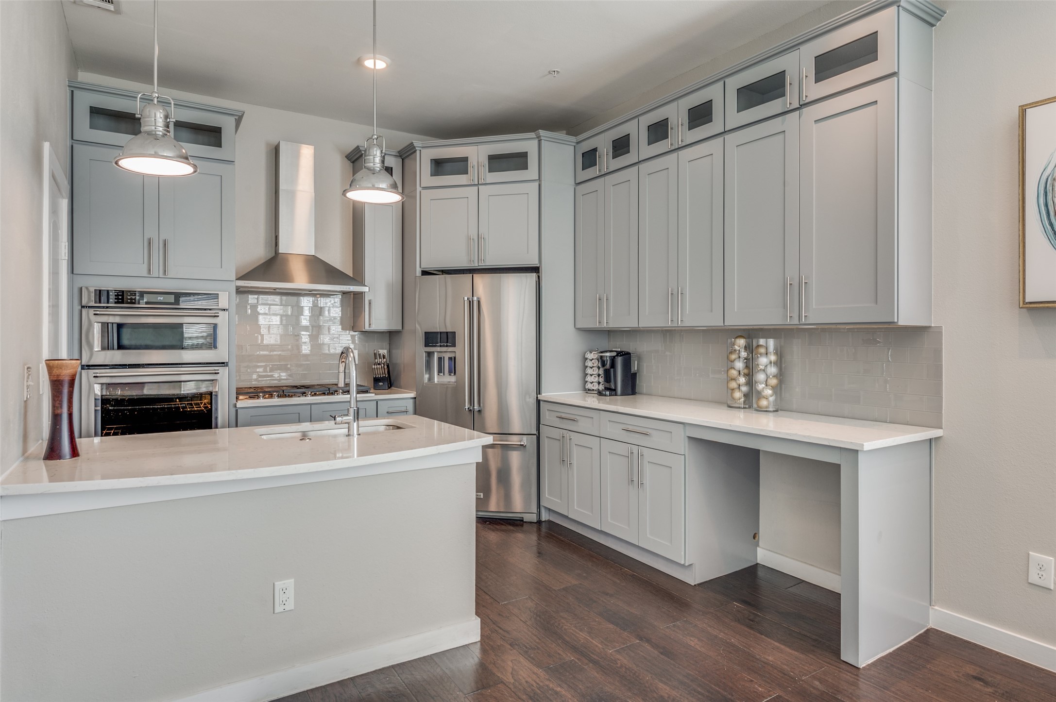 1211 Beaconsfield Lane 601