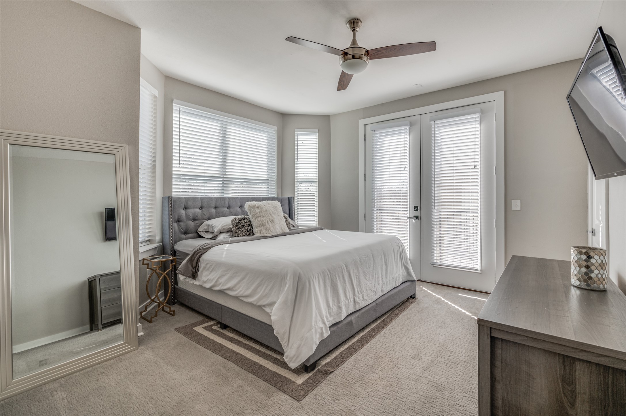 1211 Beaconsfield Lane 601