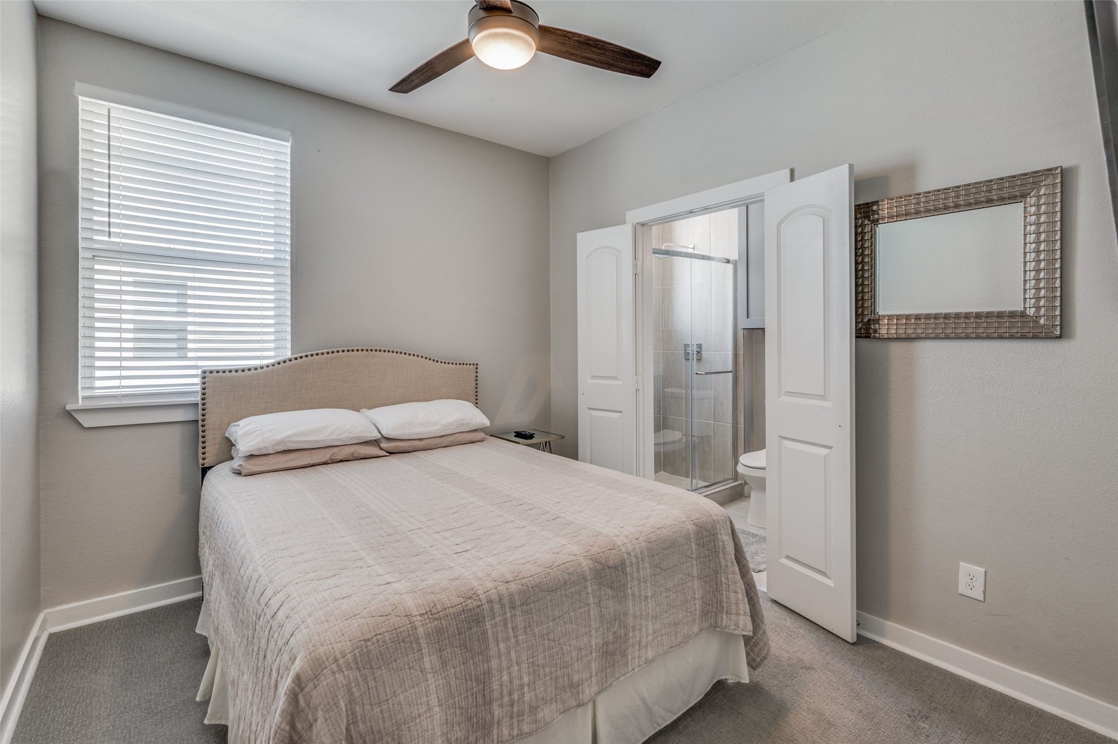 1211 Beaconsfield Lane 601
