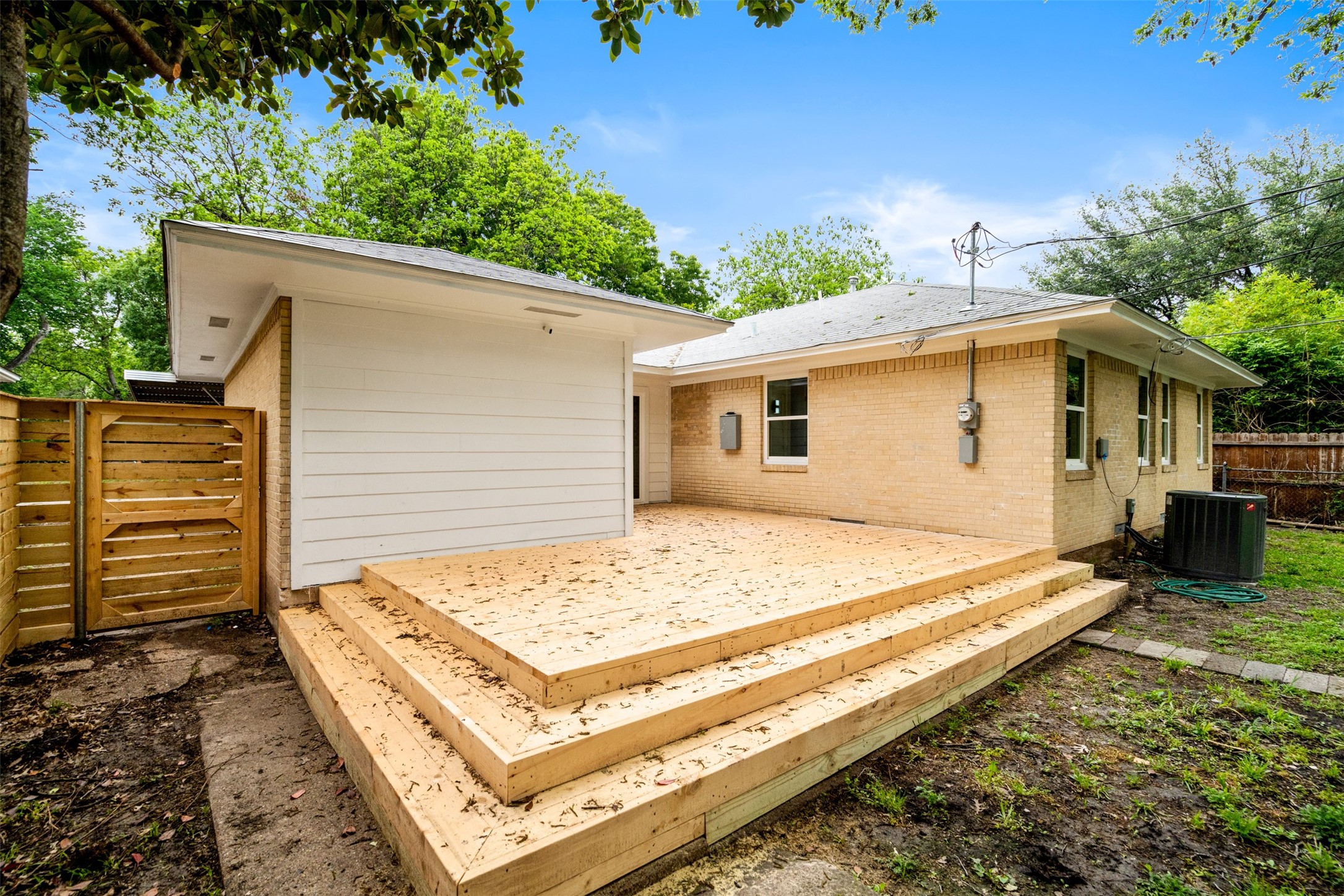 10206 Estacado Drive