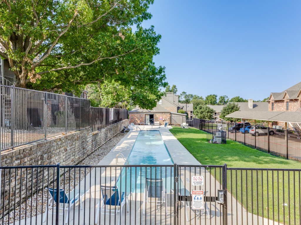 1010 Signal Ridge Place