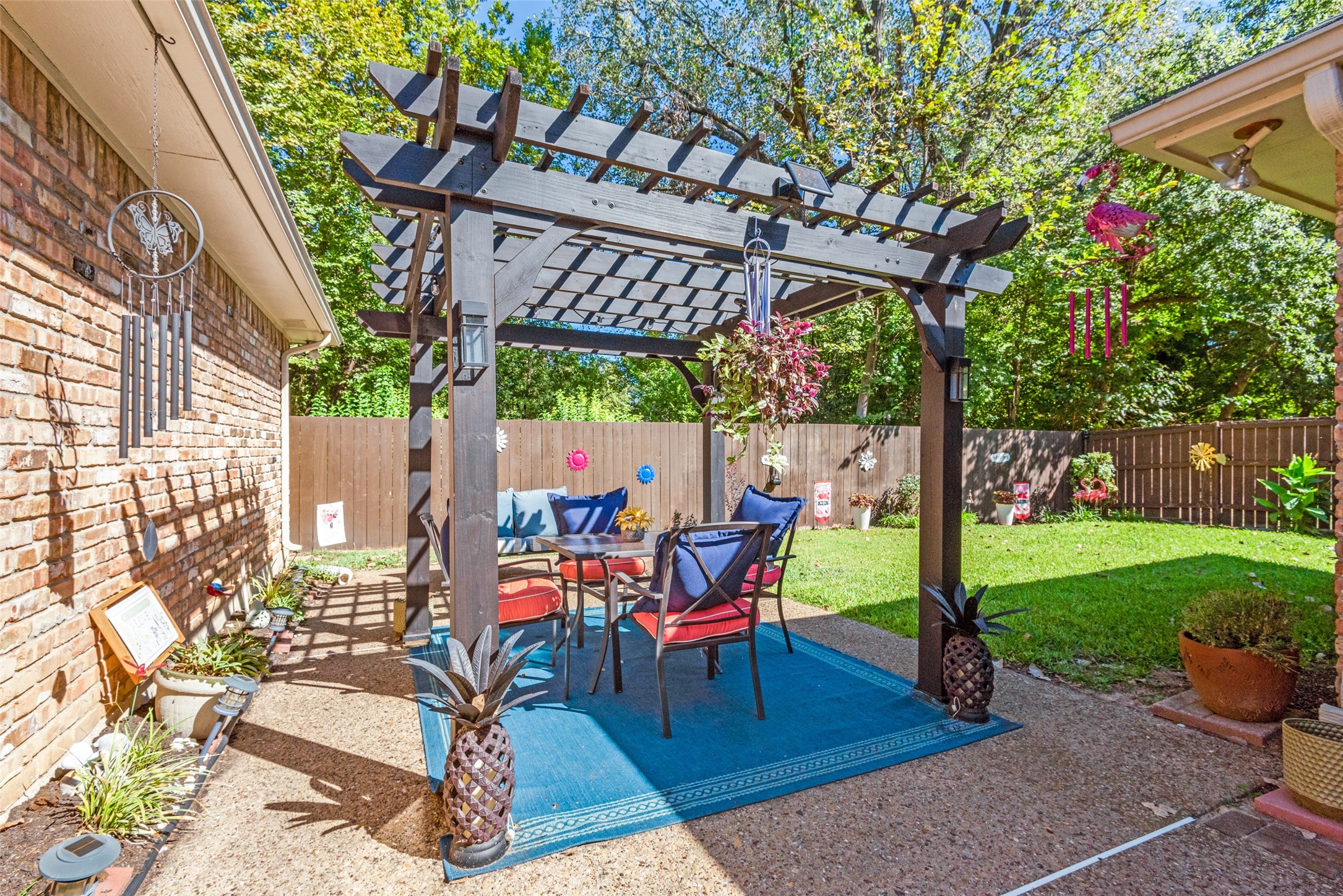 1352 Meriweather Place