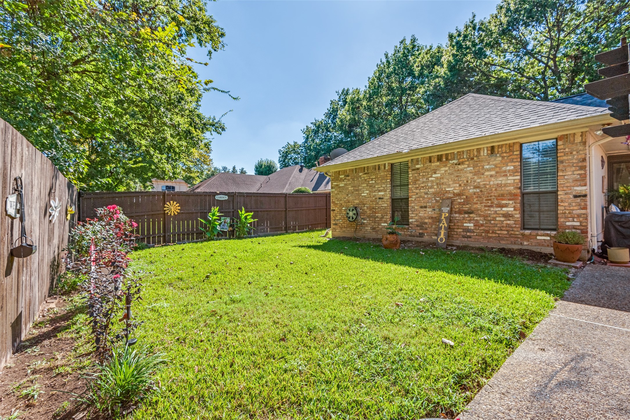 1352 Meriweather Place