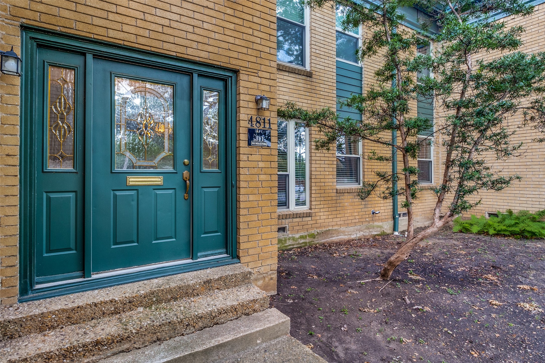 4811 Skillman Street 111