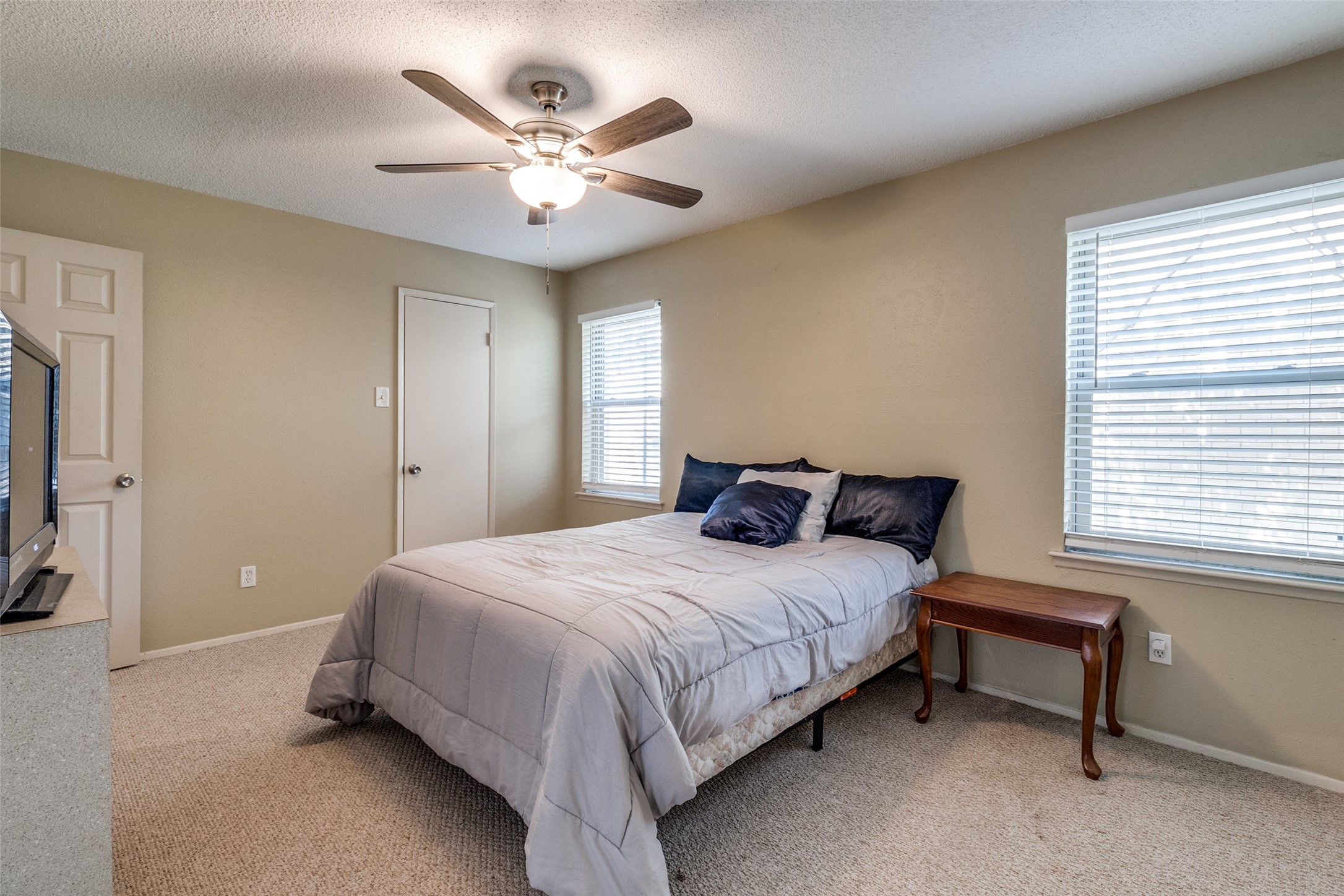 4811 Skillman Street 111